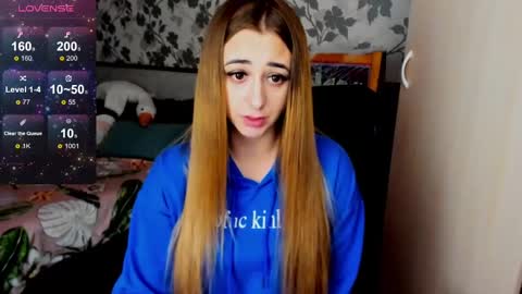 Maya online show from February 25, 9:09 am