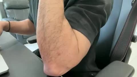 Weapon X online show from May 14, 3:13 am