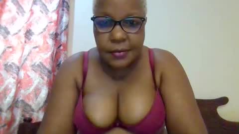 weaverbird25 online show from February 6, 9:12 am