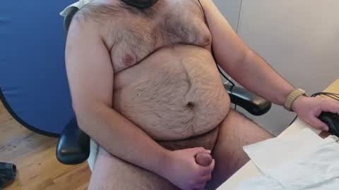 webarebuttbears online show from June 21, 9:39 pm
