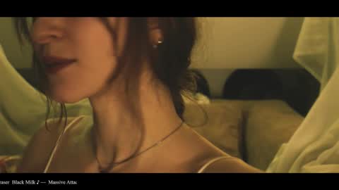 Coraline online show from November 14, 6:06 pm