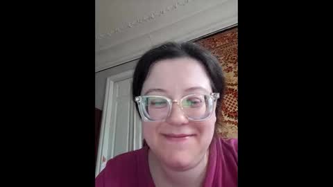 Snapshot of webgirl2 chatting on March 25, 2:23 pm Marina online show from March 25, 2:23 pm
