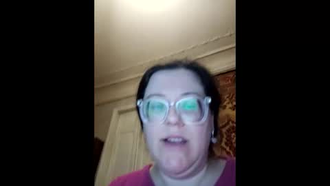 Snapshot of webgirl2 chatting on March 28, 11:04 pm Marina online show from March 28, 11:04 pm