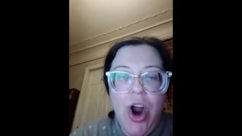 Snapshot of webgirl2 chatting on March 29, 8:09 pm Marina online show from March 29, 8:09 pm