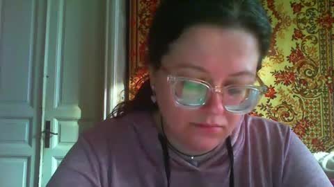 Snapshot of webgirl2 chatting on April 2, 2:26 pm Marina online show from April 2, 2:26 pm