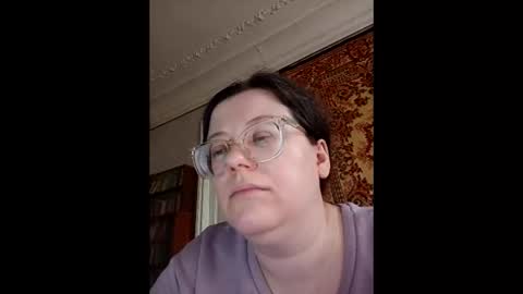 Snapshot of webgirl2 chatting on April 29, 1:48 pm Marina online show from April 29, 1:48 pm