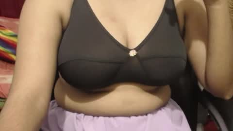 mina online show from July 28, 3:08 pm