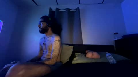 ShootingWebs online show from November 14, 8:35 am