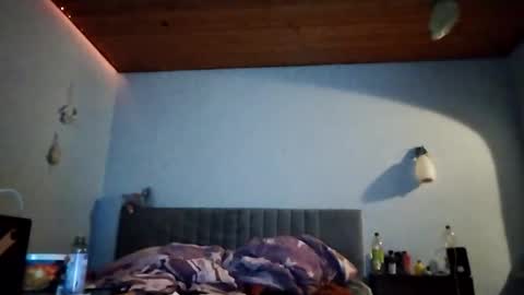 weedbear91 online show from November 7, 9:09 am