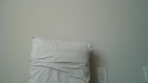 Weezy online show from May 17, 2:57 pm