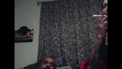 Snapshot of weirdosrus1804 chatting on December 8, 7:26 am weirdosrus1804 online show from December 8, 7:26 am