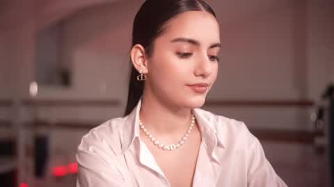 Snapshot of welcome_to_forever chatting on November 8, 2:28 pm LANA online show from November 8, 2:28 pm