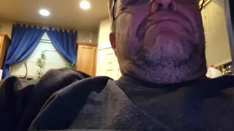 welderod online show from October 19, 5:52 am