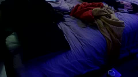 Snapshot of weluvwoman84 chatting on January 29, 12:13 pm RiZZA and MiKE online show from January 29, 12:13 pm