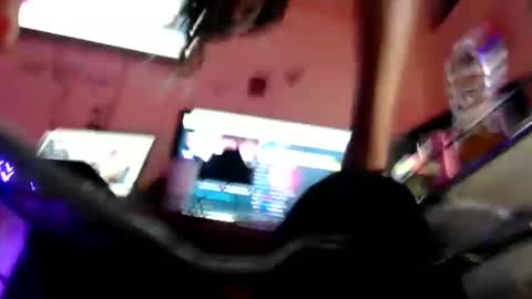 Snapshot of weluvwoman84 chatting on February 10, 2:26 pm RiZZA and MiKE online show from February 10, 2:26 pm