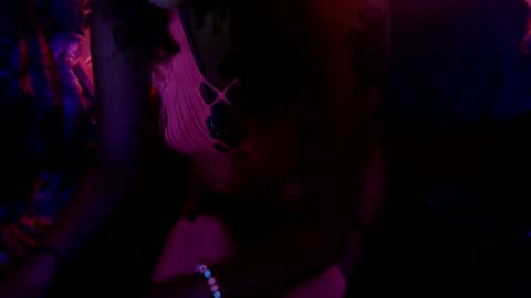 Snapshot of weluvwoman84 chatting on March 12, 7:46 am RiZZA and MiKE online show from March 12, 7:46 am