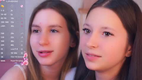 Nora online show from November 25, 8:31 pm