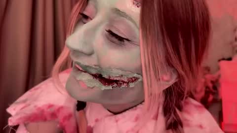 Daisy    online show from October 31, 3:46 pm