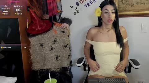 Snapshot of wendy_marshall chatting on October 27, 7:18 pm Wendy Marshall  online show from October 27, 7:18 pm