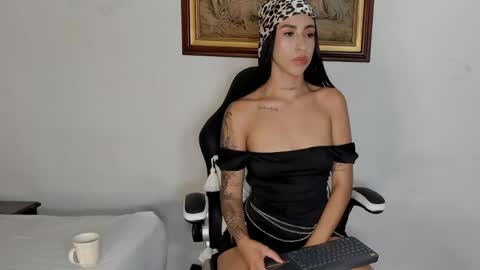 Wendy Marshall  online show from June 9, 7:14 pm
