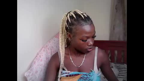 Snapshot of wendy_shancy chatting on June 6, 5:50 pm shancy online show from June 6, 5:50 pm