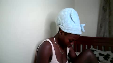 Snapshot of wendy_shancy chatting on June 13, 5:55 pm shancy online show from June 13, 5:55 pm