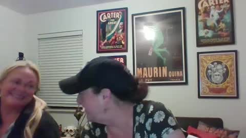 WendyCU online show from December 20, 6:50 am