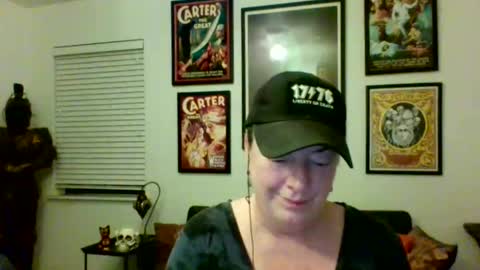 Snapshot of wendycu chatting on March 4, 8:53 am WendyCU online show from March 4, 8:53 am