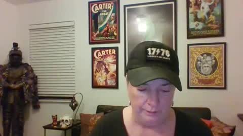 Snapshot of wendycu chatting on April 5, 4:09 am WendyCU online show from April 5, 4:09 am