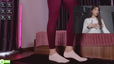 Snapshot of wendyemily chatting on February 25, 5:39 am wendyemily online show from February 25, 5:39 am