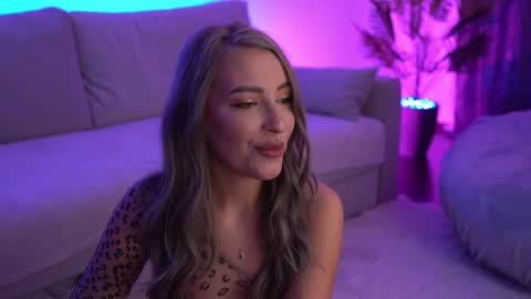 Wendy online show from February 23, 8:06 am