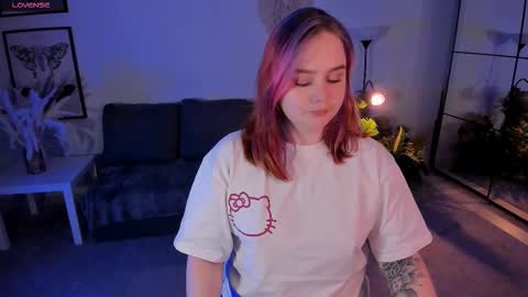 Snapshot of wendyycandy chatting on March 5, 9:11 pm wendyycandy online show from March 5, 9:11 pm