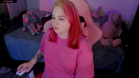 Snapshot of wendyycandy chatting on June 3, 2:55 pm wendyycandy online show from June 3, 2:55 pm