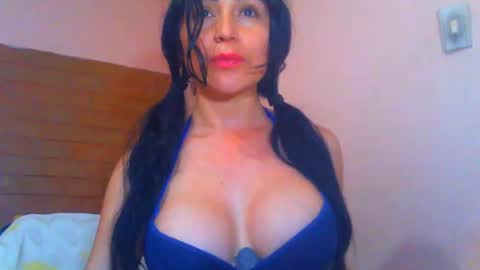 TaTis online show from December 29, 11:50 pm