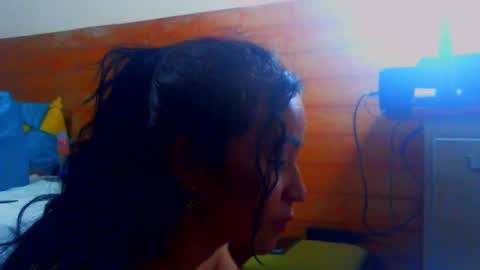 TaTis online show from February 7, 11:55 pm