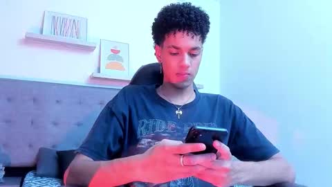 WES online show from January 8, 4:48 am