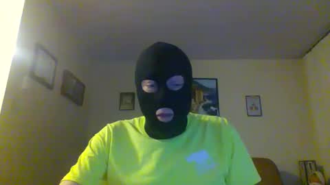 westender_47 online show from December 2, 1:13 pm