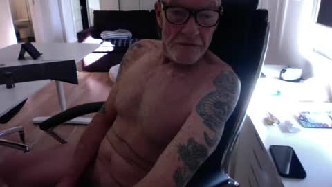 wesdtvalleyman online show from December 20, 9:17 pm