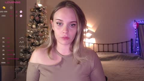 Lana online show from December 23, 4:17 pm
