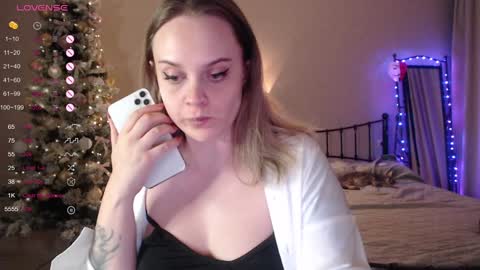 Lana online show from January 3, 7:18 pm