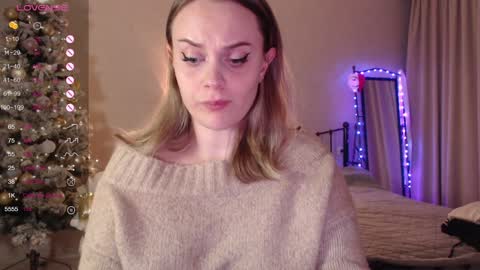 Lana online show from January 4, 4:22 pm