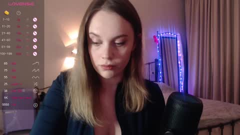 Lana online show from February 15, 4:23 pm