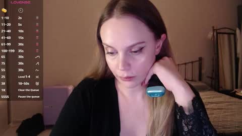 Lana online show from September 9, 5:23 pm