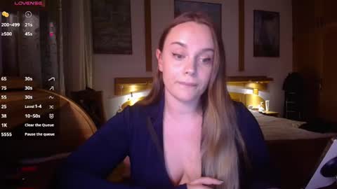 Lana online show from June 22, 7:44 pm