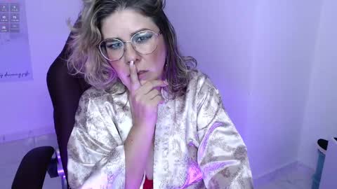 Diva online show from February 15, 2:04 am