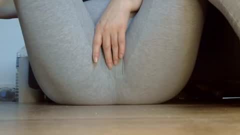 wet_pants2022 online show from December 1, 3:06 pm