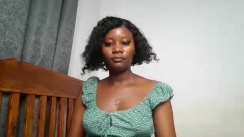 wet_pussieyy online show from June 15, 5:31 am