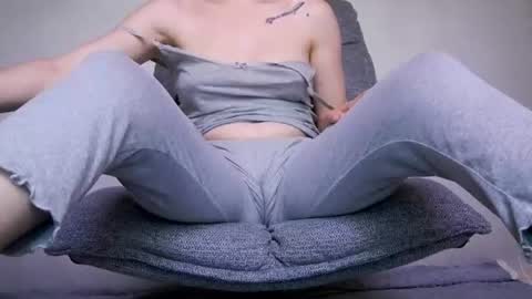 Beatrice Moan from LovenseWet from Tip MenuOpen for Private online show from June 21, 9:06 pm