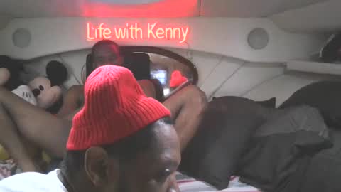 Snapshot of wetdreamsz101 chatting on October 4, 5:38 am wetdreamz101 online show from October 4, 5:38 am