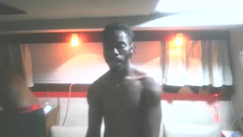 Snapshot of wetdreamsz101 chatting on November 27, 6:26 am wetdreamz101 online show from November 27, 6:26 am